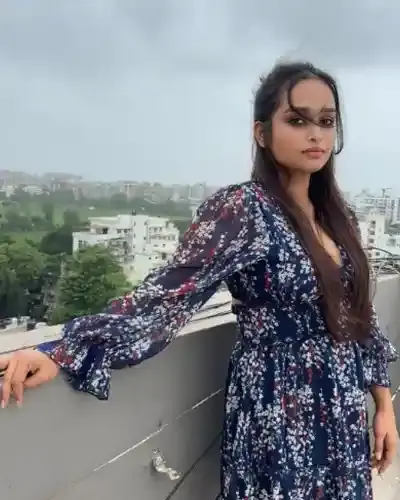 Safidon Escorts